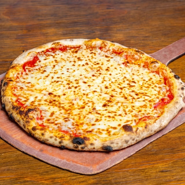 #00 Cheese Pizza.