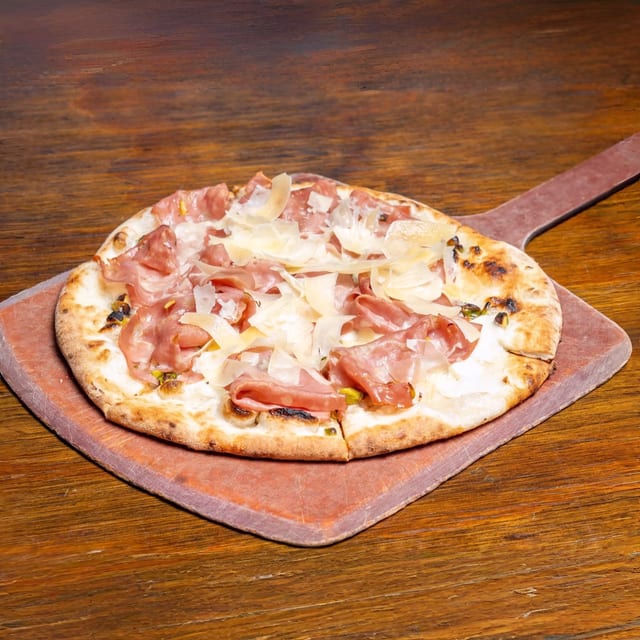 Mortaccio Pizza.
