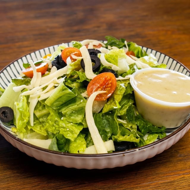 Small Side Salad.